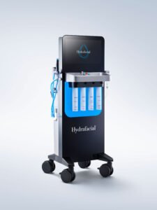 LHP_Hydrafacial_Syndeo_Hero_Angle_03-FNL(1)